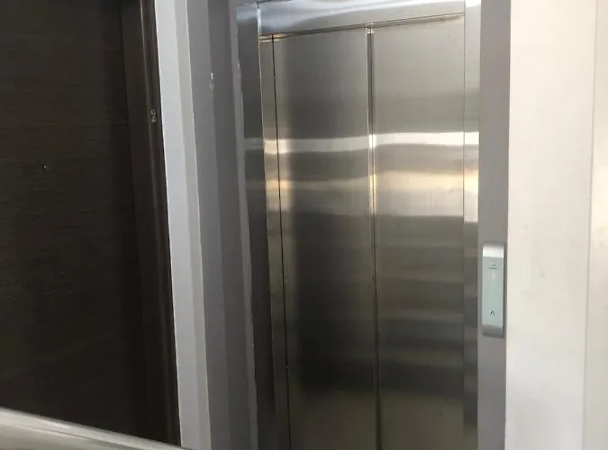 Tetris Spacious Comfortable Nikozja