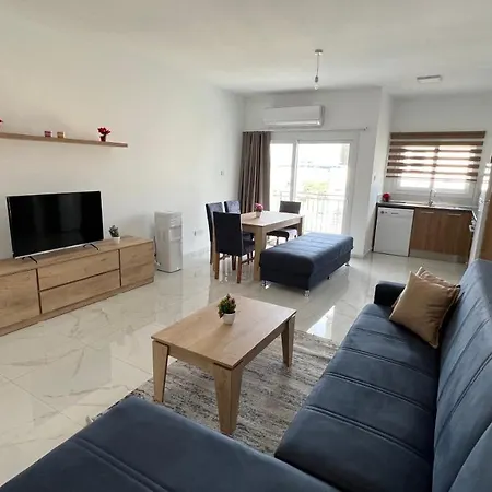 Tetris Spacious Comfortable Apartament