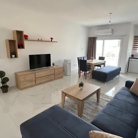 Apartament Tetris Spacious Comfortable *