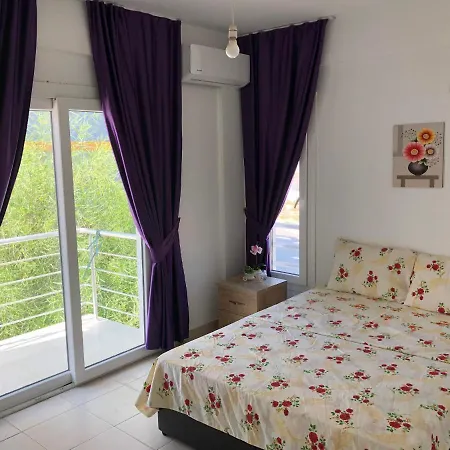 Tetris Spacious Comfortable Apartament