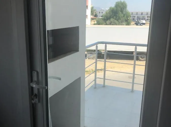 Tetris Spacious Comfortable Nikósie